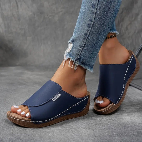 Cali™ Bequeme Sandalen mit Fußgewölbestütze