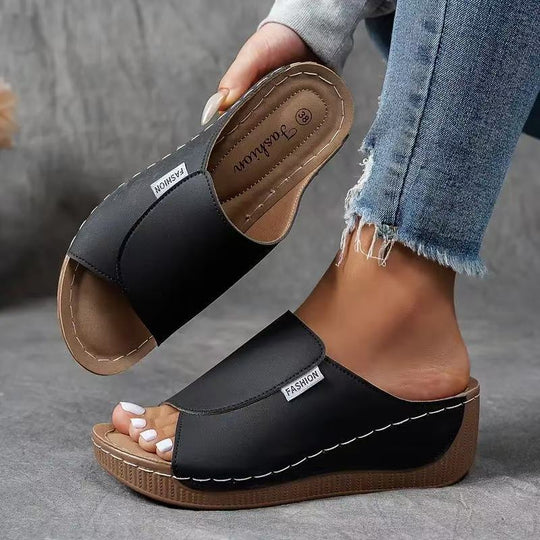 Cali™ Bequeme Sandalen mit Fußgewölbestütze