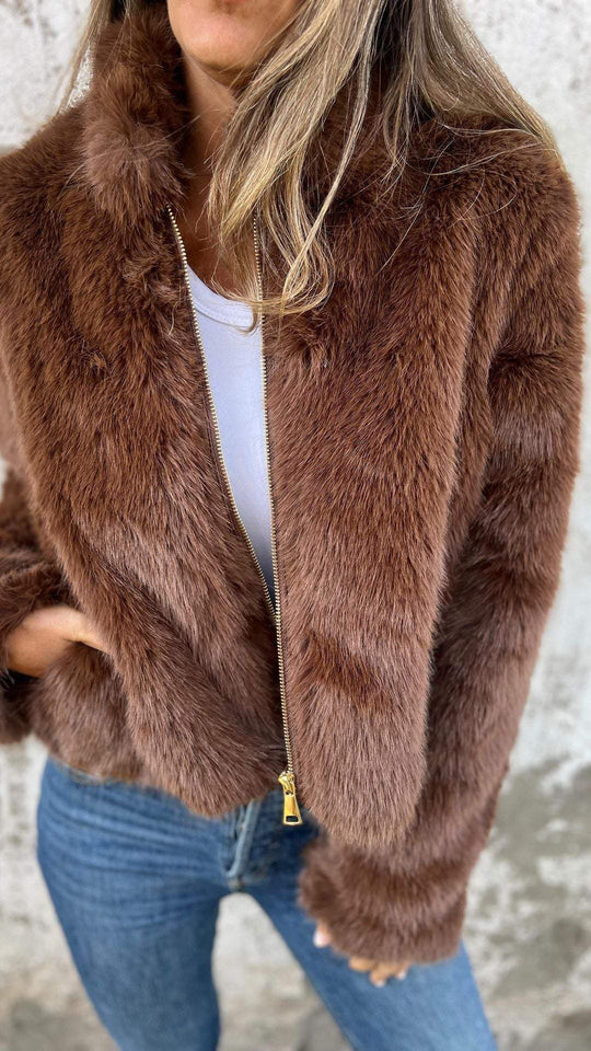 Lilly™ faux fur coat